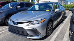 2021 Toyota Camry Hybrid XLE