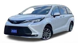 2022 Toyota Sienna XLE 7-Passenger