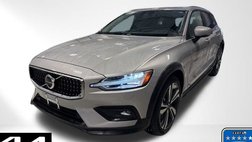 2025 Volvo V60 Cross Country B5 Plus