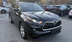 2022 Toyota Highlander LE