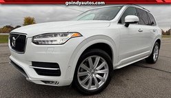 2016 Volvo XC90 T6 Momentum
