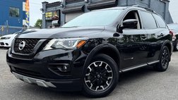2020 Nissan Pathfinder SV
