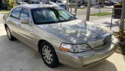 2007 Lincoln Town Car Signature Limited