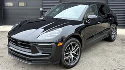 2025 Porsche Macan T