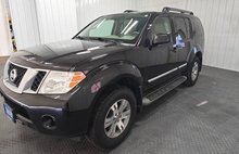 2012 Nissan Pathfinder Silver Edition
