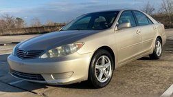 2005 Toyota Camry LE