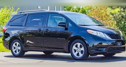 2016 Toyota Sienna XLE 7-Passenger Auto Access Se
