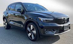 2025 Volvo EX40 Plus