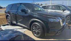 2022 Nissan Pathfinder S