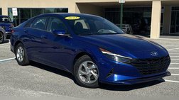 2022 Hyundai Elantra SE