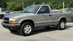 2000 Chevrolet S-10 LS