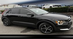 2023 Kia Niro LX