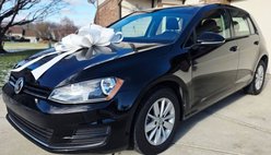 2016 Volkswagen Golf TSI S