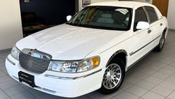 2002 Lincoln Town Car Signature