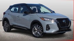 2021 Nissan Kicks SR