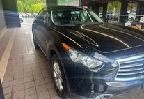 2016 Infiniti QX70 Base