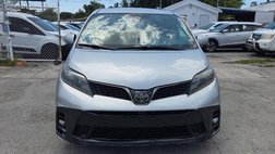 2020 Toyota Sienna SE Premium 8-Passenger