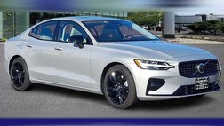 2023 Volvo S60 B5 Plus Dark Theme