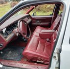 1990 Lincoln Town Car Base