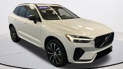 2025 Volvo XC60 B5 Plus Dark Theme