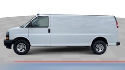 2022 Chevrolet Express 2500