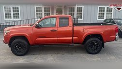 2016 Toyota Tacoma SR