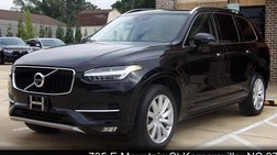 2017 Volvo XC90 T6 Momentum