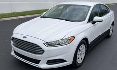 2014 Ford Fusion S