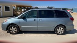 2005 Toyota Sienna LE