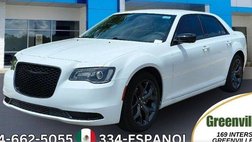 2023 Chrysler 300 Touring