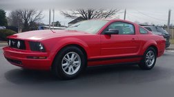 2006 Ford Mustang V6 Coupe RWD