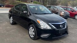 2015 Nissan Versa 1.6 SV