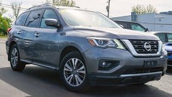 2017 Nissan Pathfinder SL