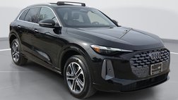 2025 Audi Q5 quattro Premium TFSI