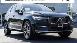 2023 Volvo XC60 B5 Ultimate Bright Theme