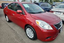 2013 Nissan Versa 1.6 S