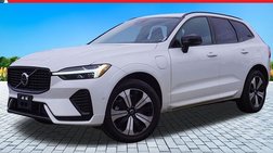 2023 Volvo XC60 Recharge T8 Plus Dark Theme