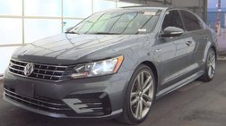 2017 Volkswagen Passat 1.8T R-Line