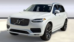 2021 Volvo XC90 T6 Momentum 7-Passenger