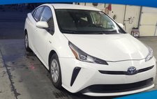 2022 Toyota Prius LE