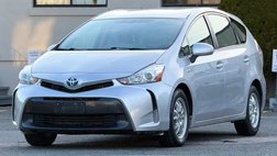 2015 Toyota Prius v Four