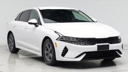 2022 Kia K5 LX