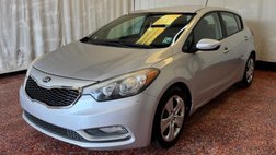 2016 Kia Forte5 LX