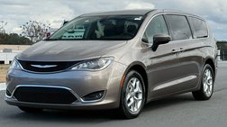 2017 Chrysler Pacifica Touring Plus