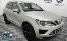 2017 Volkswagen Touareg V6 Wolfsburg