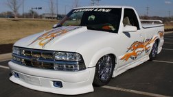 2000 Chevrolet S-10 LS
