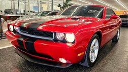 2013 Dodge Challenger SXT Plus