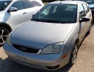 2005 Ford Focus ZX5 S