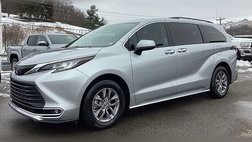 2023 Toyota Sienna XLE