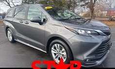 2025 Toyota Sienna XLE 7-Passenger